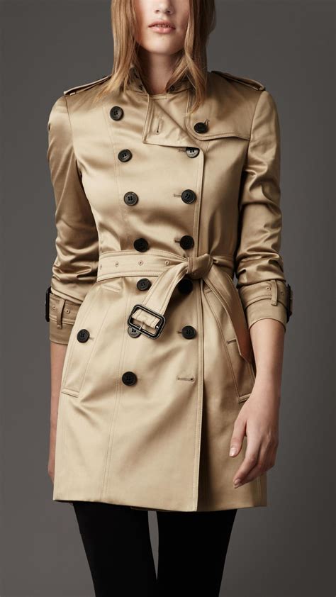 where to buy burberry trench coat london|burberry full length trench coat.